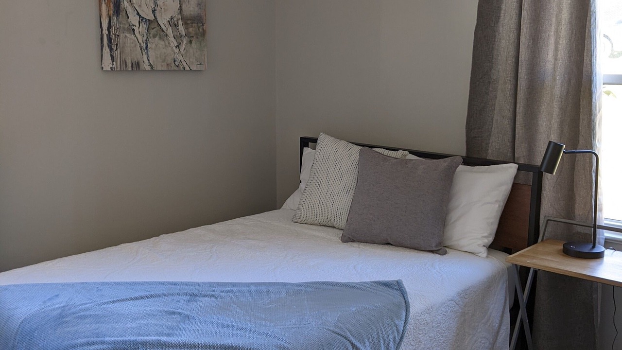 Photo of Bedroom in Southeast Raleigh