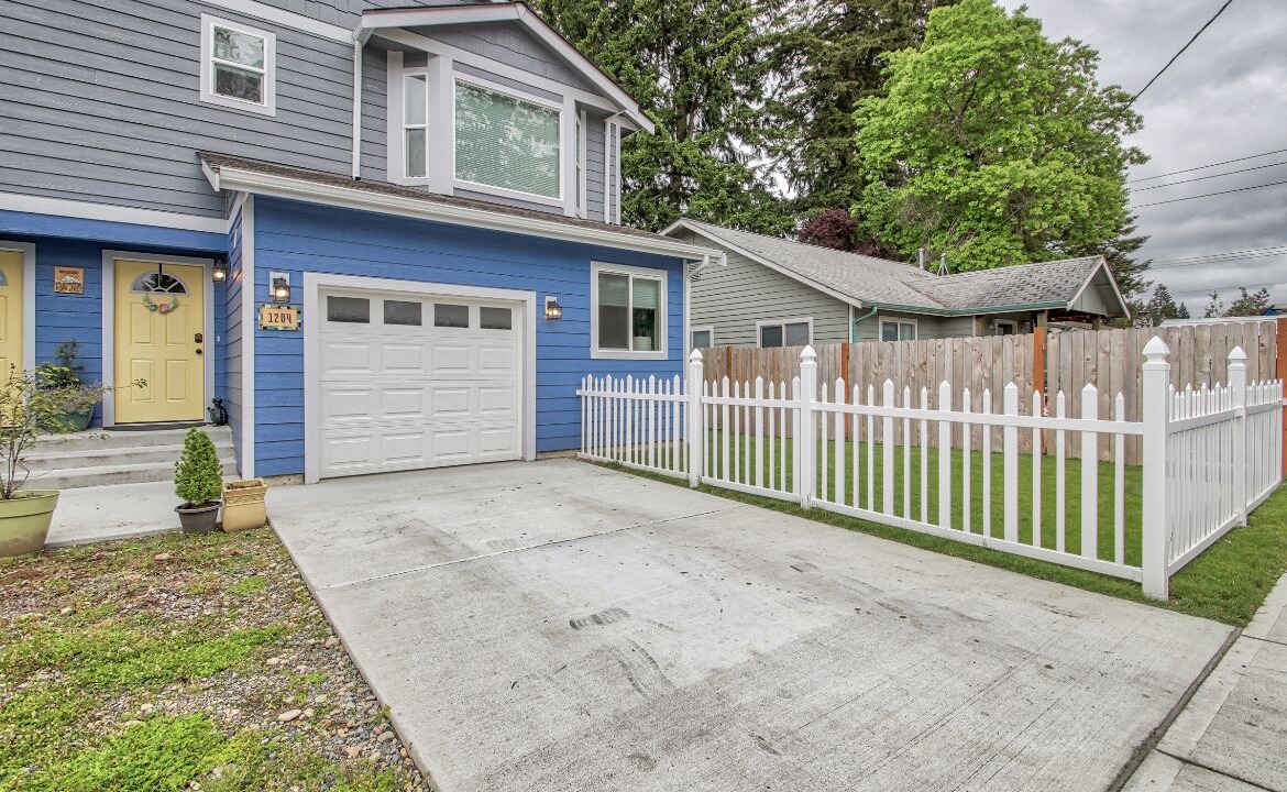 Photo of Outdoor in Olympia