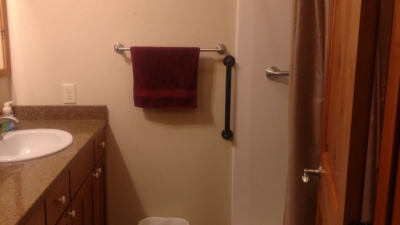 Photo of Bathroom in Star Valley Ranch