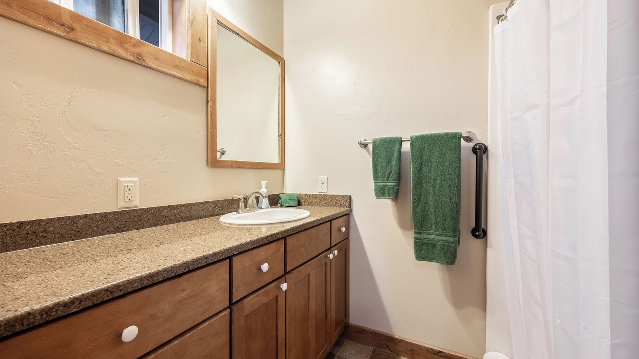 Photo of Bathroom in Star Valley Ranch