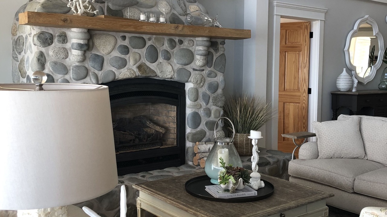 Photo of Livingroom in Summerville Centre
