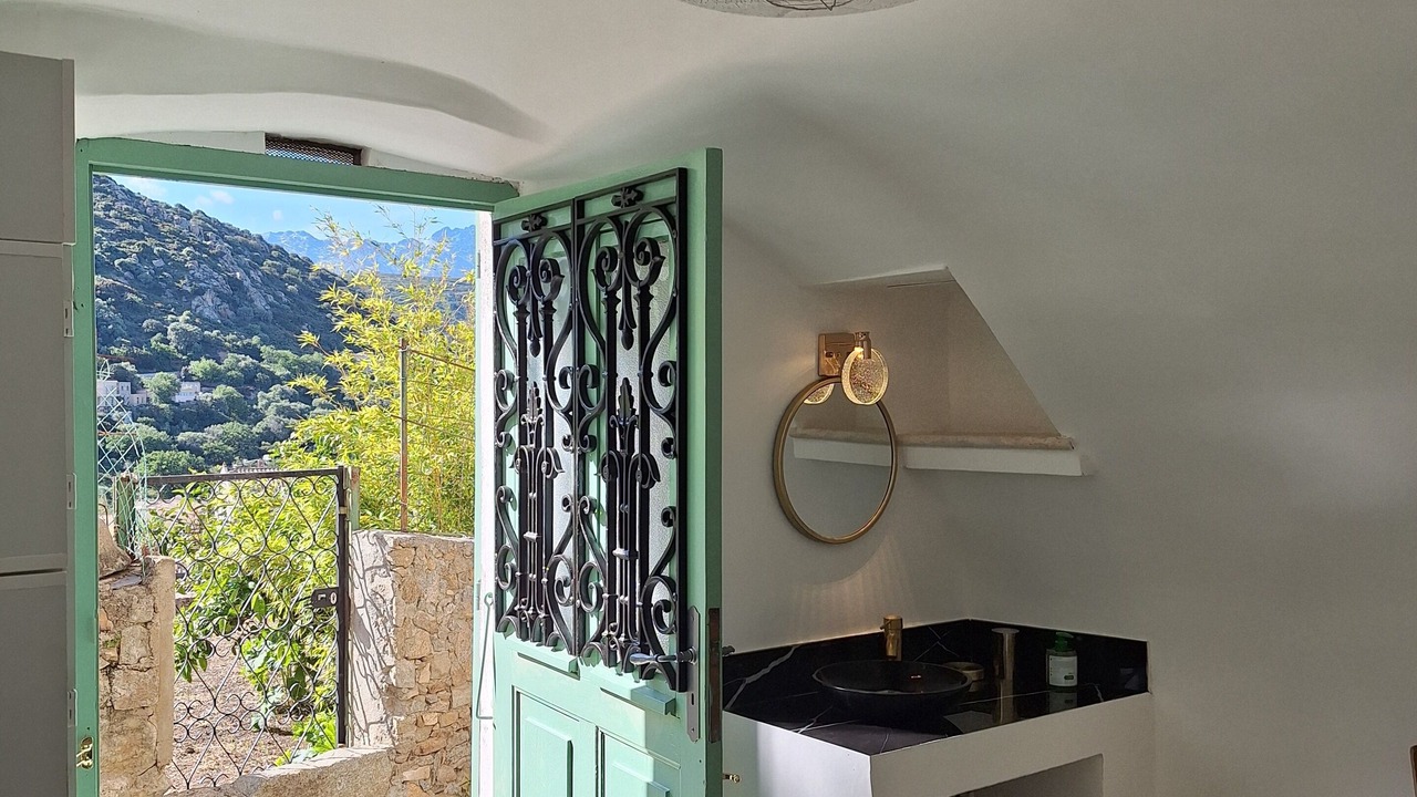 Photo of Others in Corbara