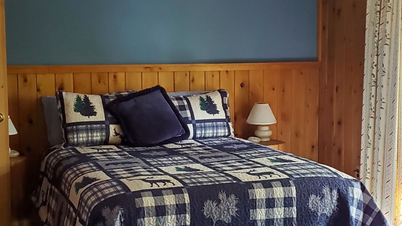Photo of Bedroom in Forest CIty