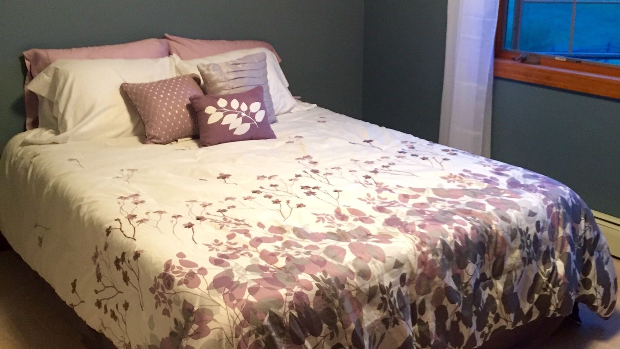 Photo of Bedroom in West Winfield