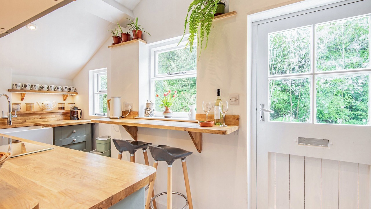 Photo of Others in Knighton