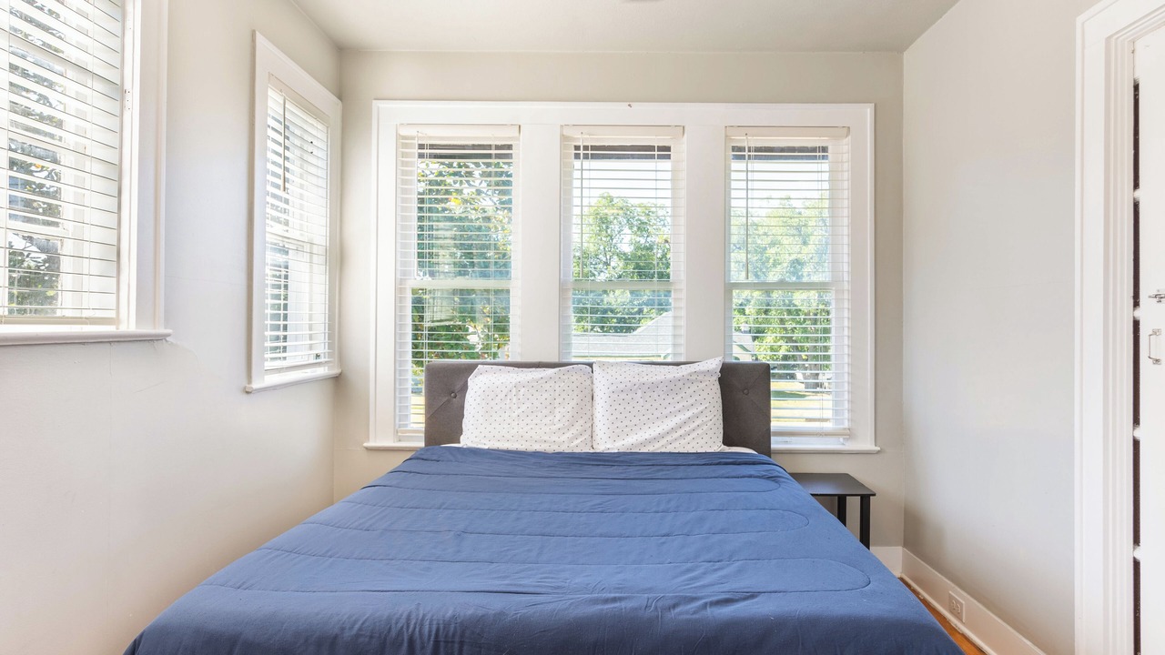 Photo of Bedroom in Highland Park