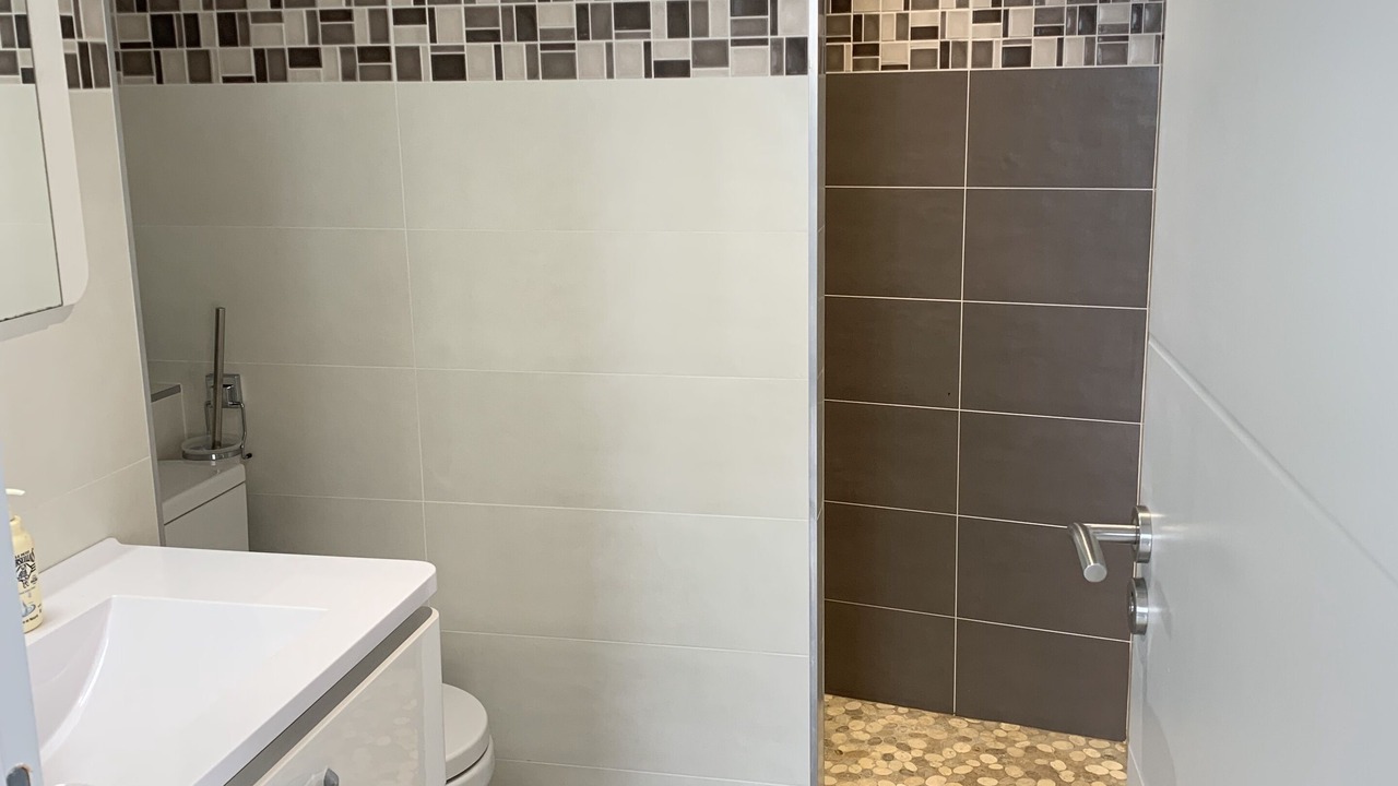 Photo of Bathroom in Saint-Jacut-de-la-Mer