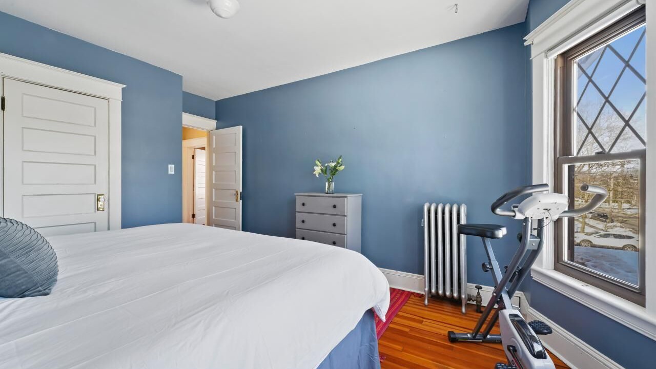 Photo of Bedroom in Niskayuna