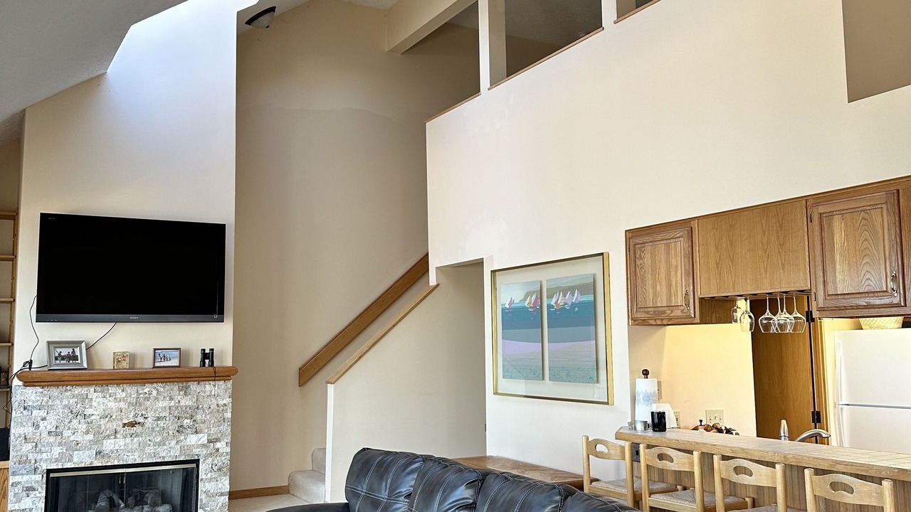 Photo of Livingroom in Suttons Bay