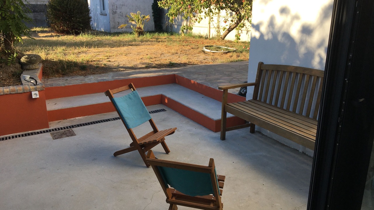 Photo of Patio Balcony in Damgan