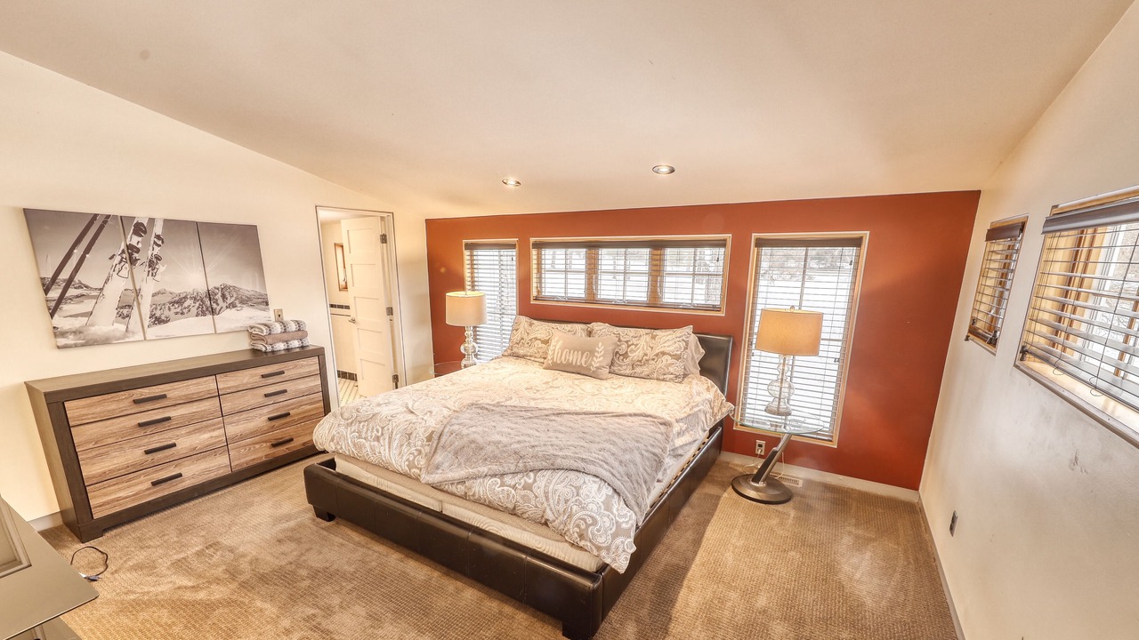 Photo of Bedroom in Ellicottville