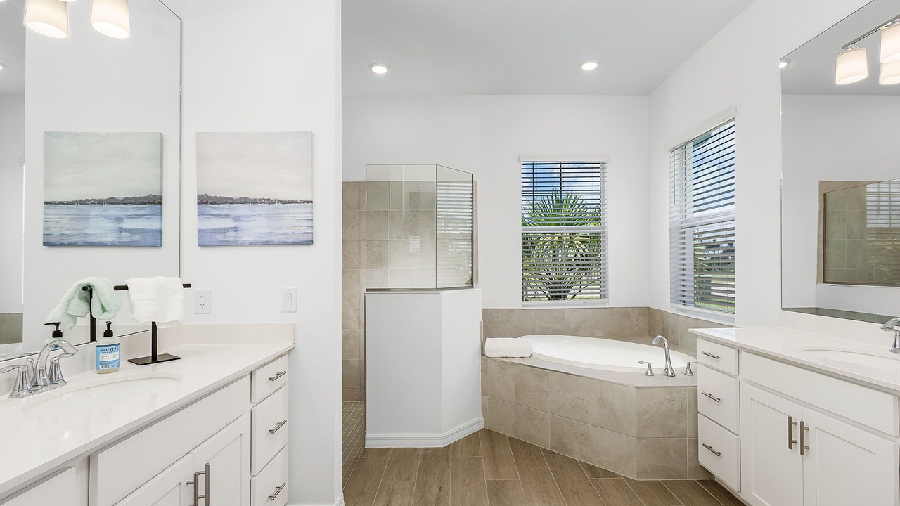 Photo of Bathroom in Immokalee