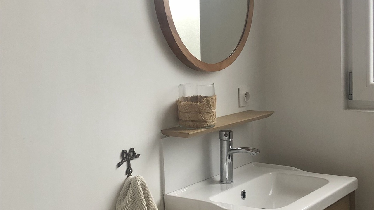 Photo of Bathroom in Gare