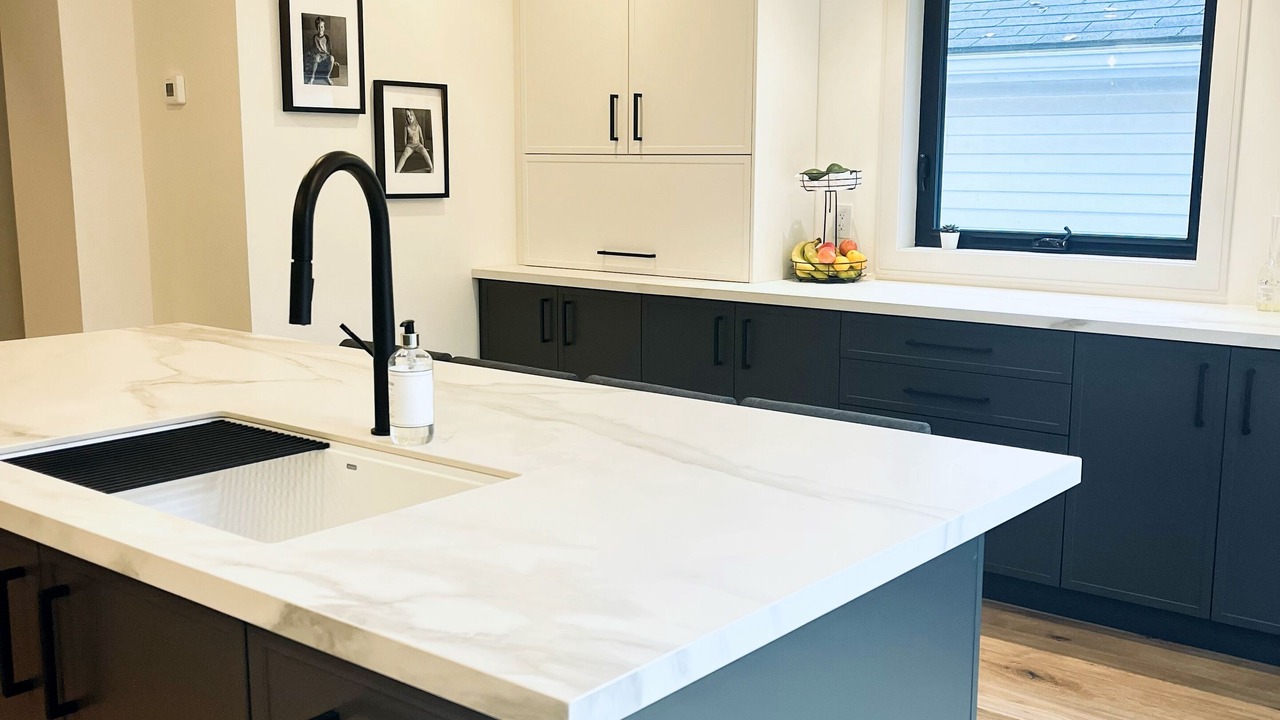 Photo of Kitchen in Lambton Baby Point