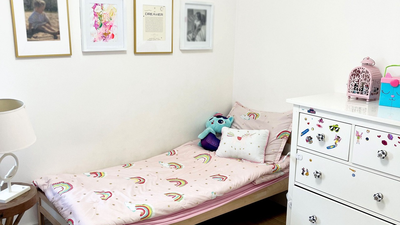 Photo of Bedroom in Lambton Baby Point