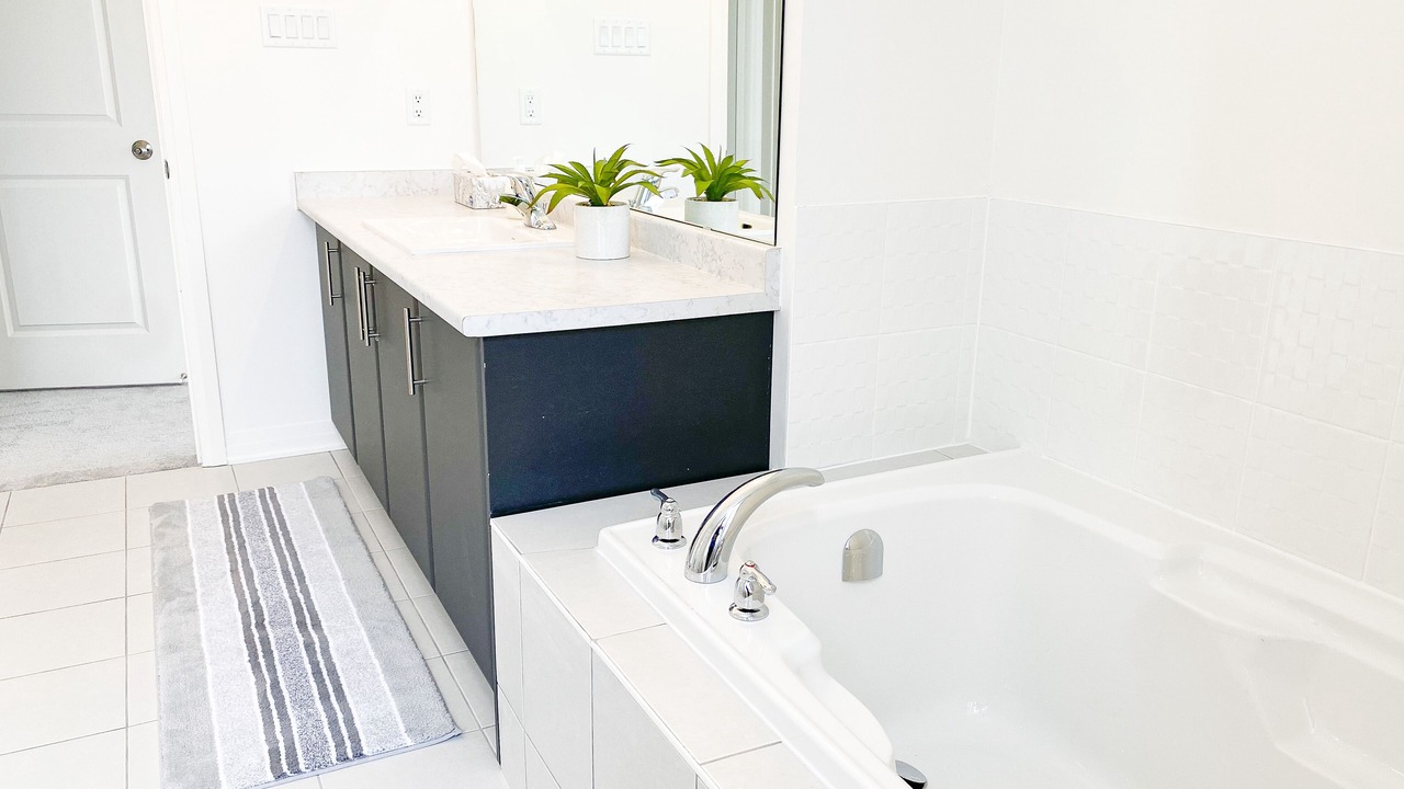 Photo of Bathroom in Bowmanville