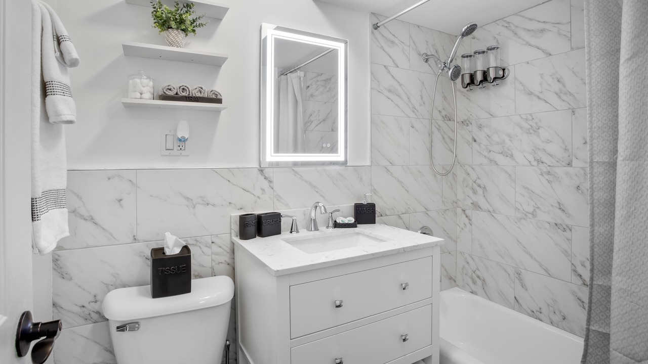 Photo of Bathroom in West Ridge