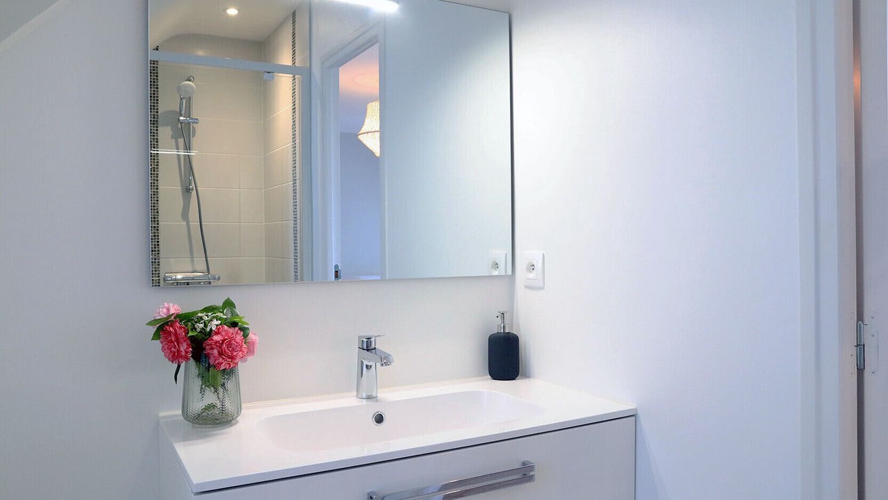 Photo of Bathroom in Saint-Meloir-des-Ondes