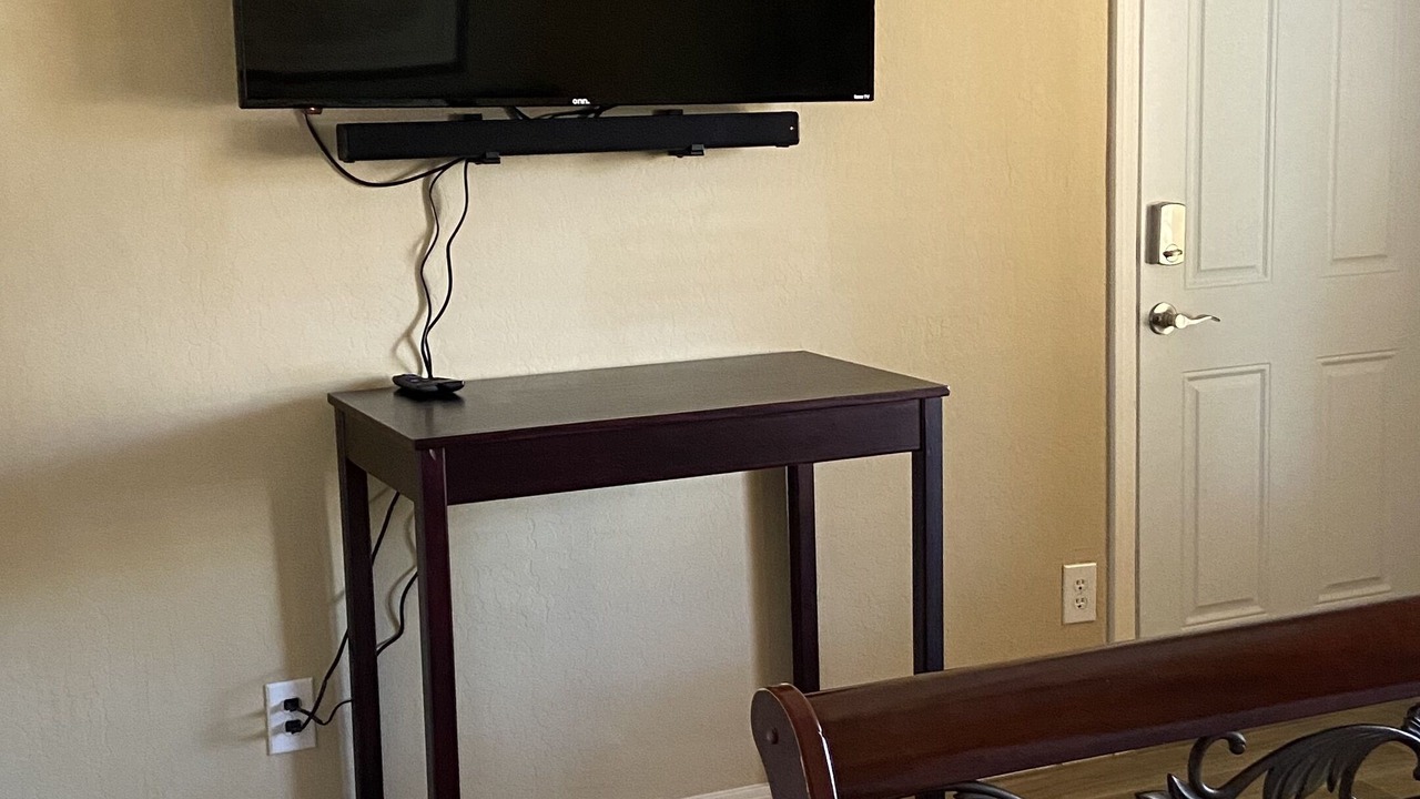 Photo of Bedroom in Palm Valley