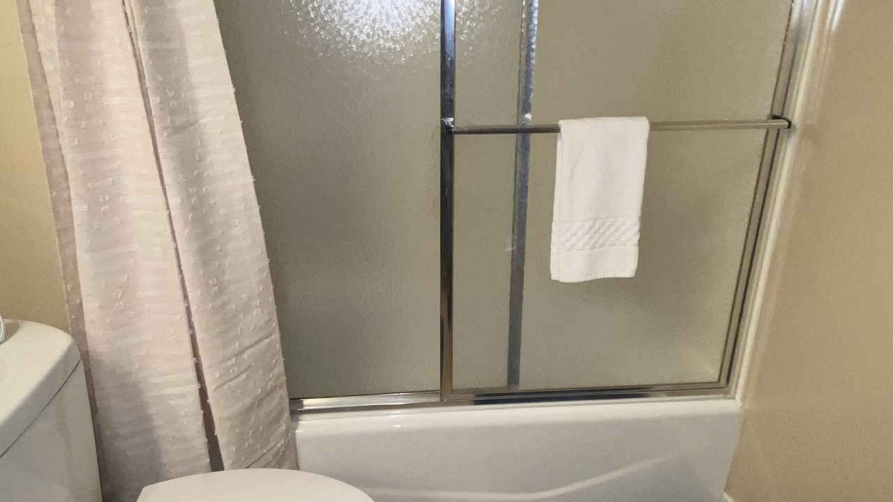Photo of Bathroom in Palm Valley