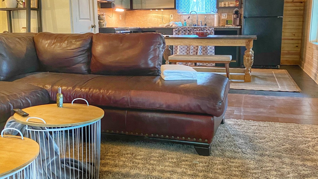 Photo of Livingroom in Mountainburg