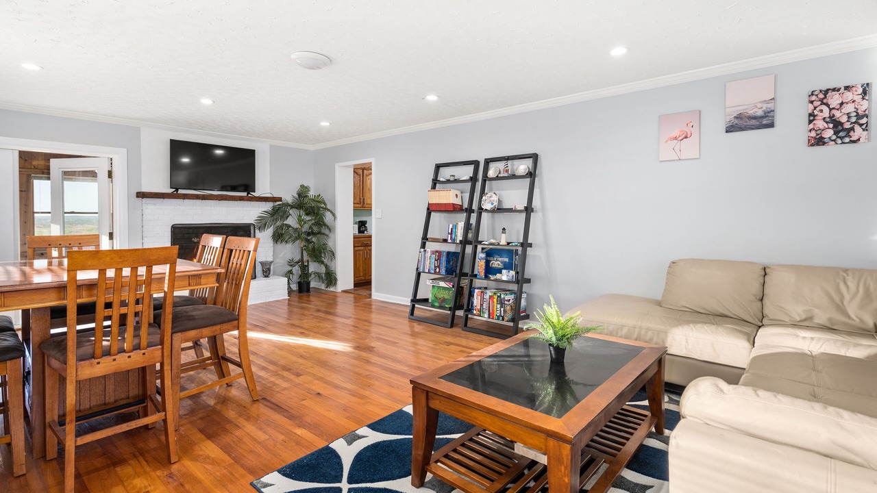 Photo of Livingroom in Upper Fairmount