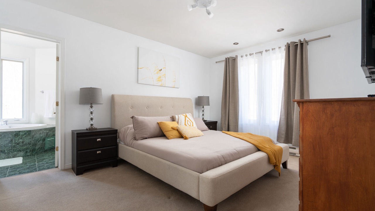 Photo of Bedroom in Morin Heights