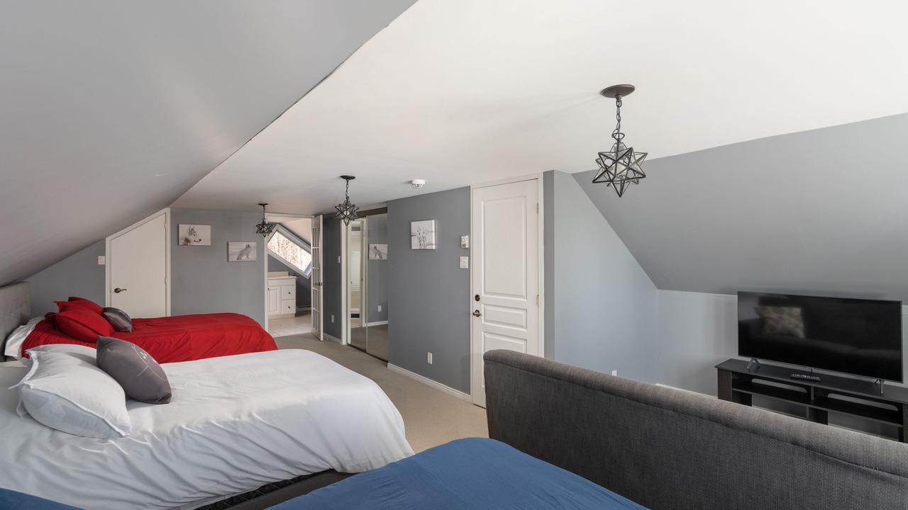 Photo of Bedroom in Morin Heights
