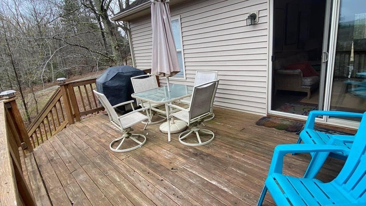 Photo of Outdoor in Bracey