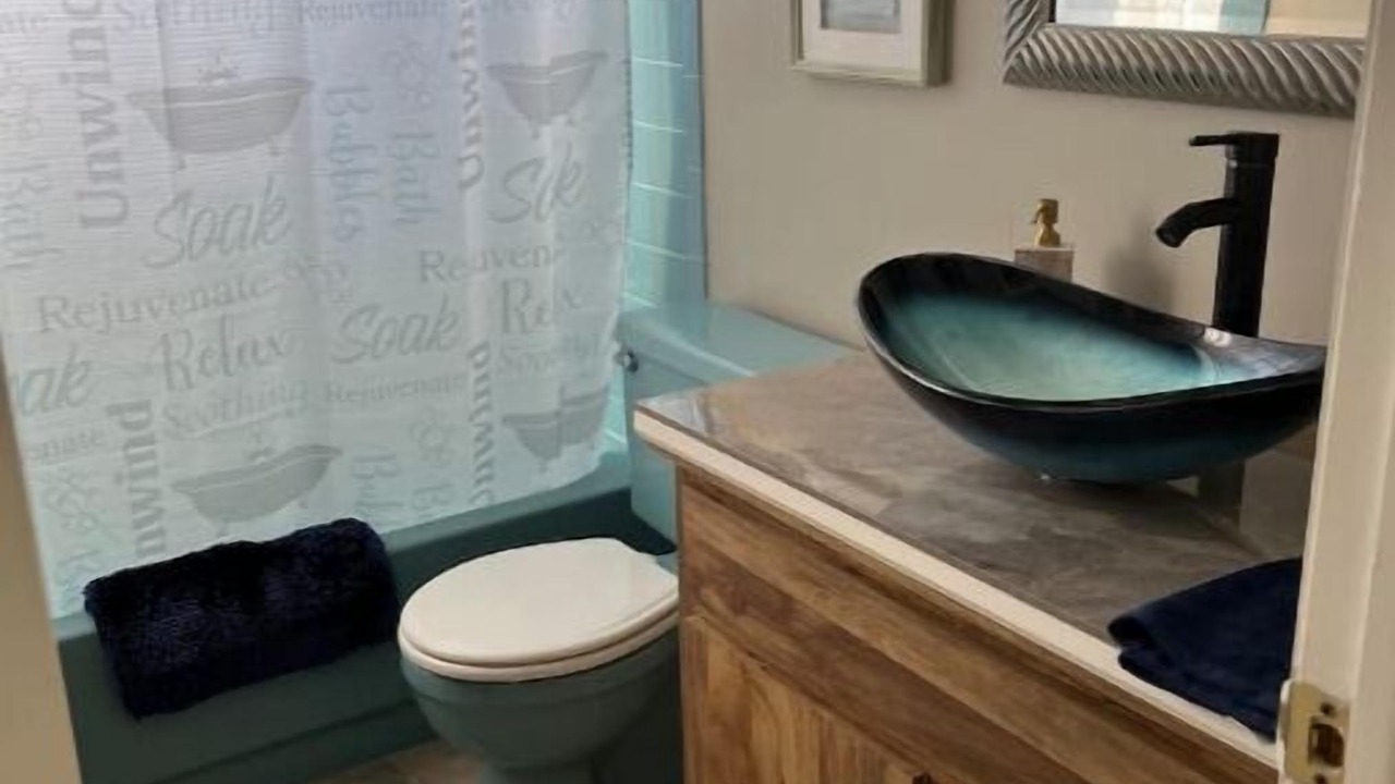 Photo of Bathroom in Shadow Ridge