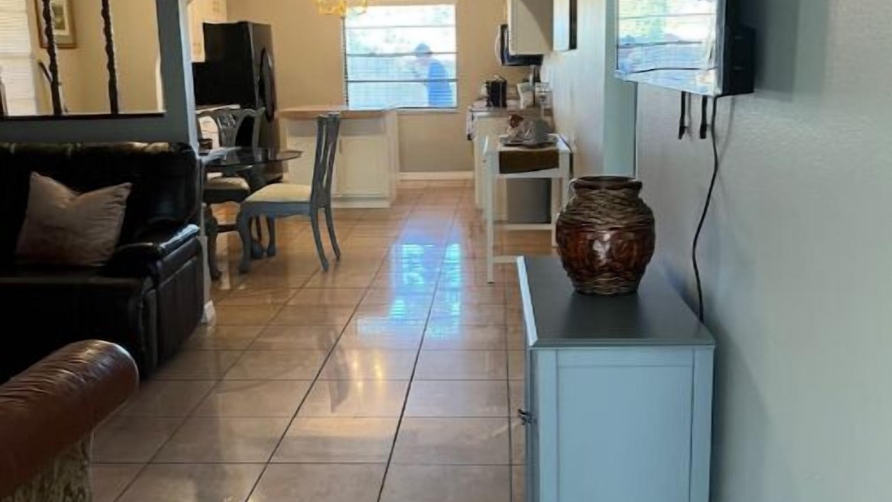 Photo of Livingroom in Shadow Ridge