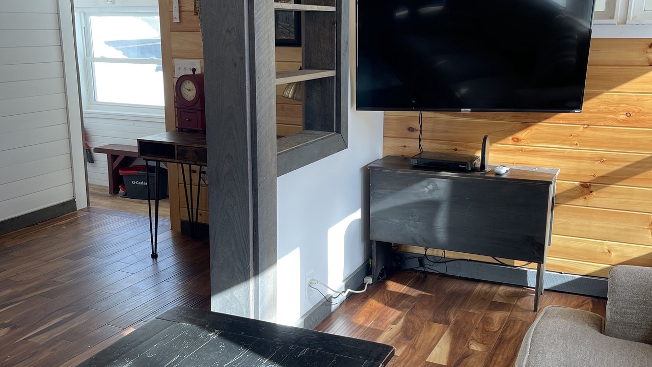 Photo of Livingroom in Otis
