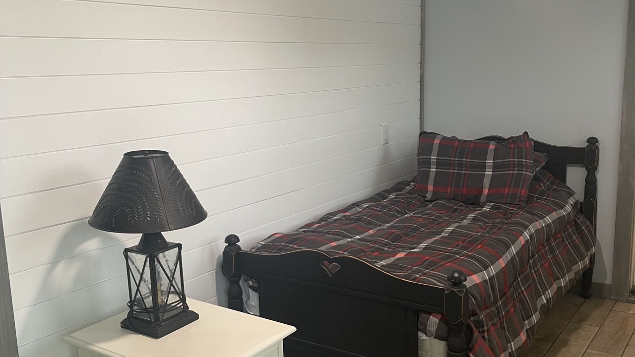 Photo of Bedroom in Otis