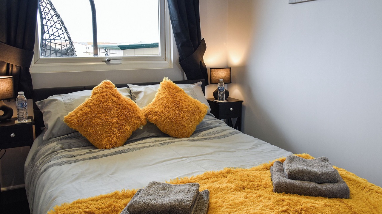 Photo of Others in Bacton