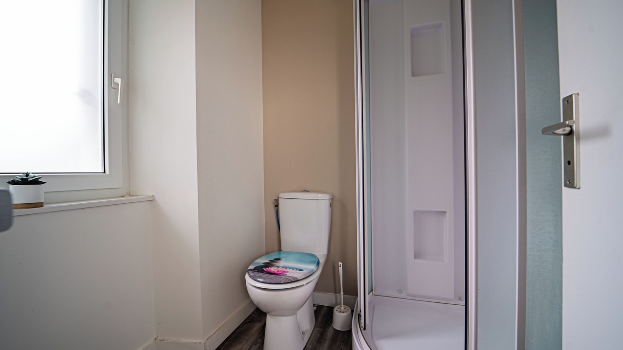 Photo of Bathroom in La Rogere