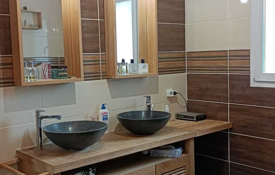 Photo of Bathroom in Lespignan