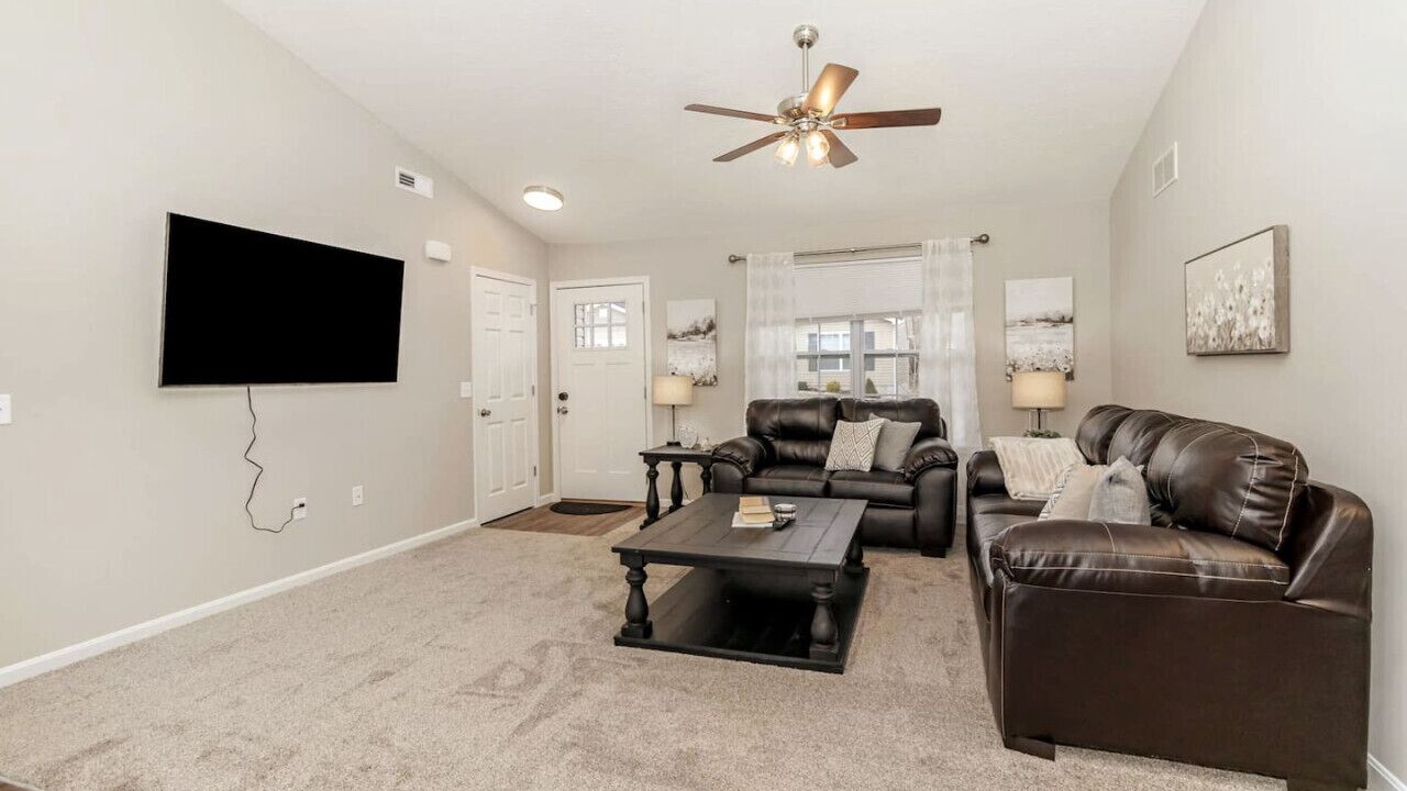 Photo of Livingroom in Hamilton