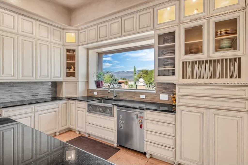 Photo of Kitchen in Houghton