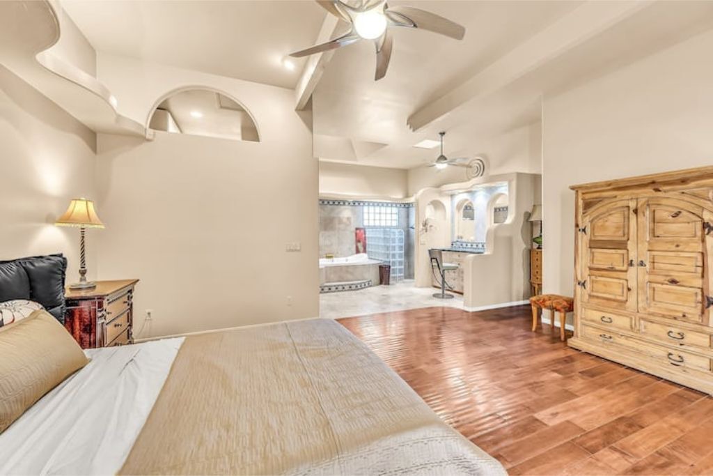 Photo of Bedroom in Houghton