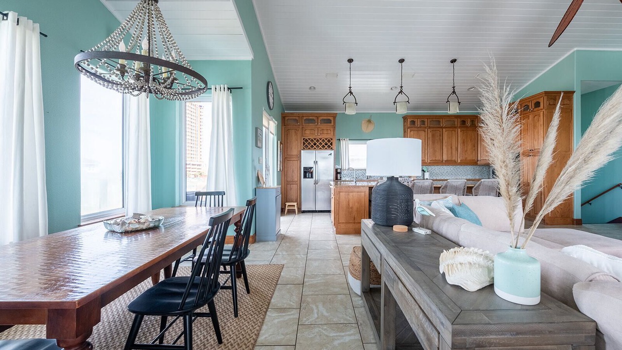 Photo of Bedroom in Pensacola Beach