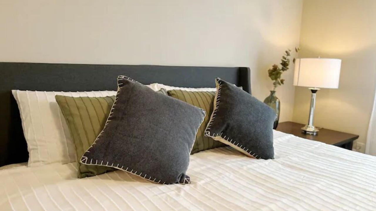 Photo of Bedroom in Aloha