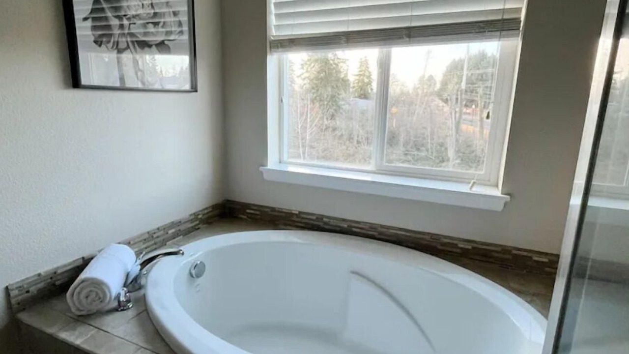 Photo of Bathroom in Aloha