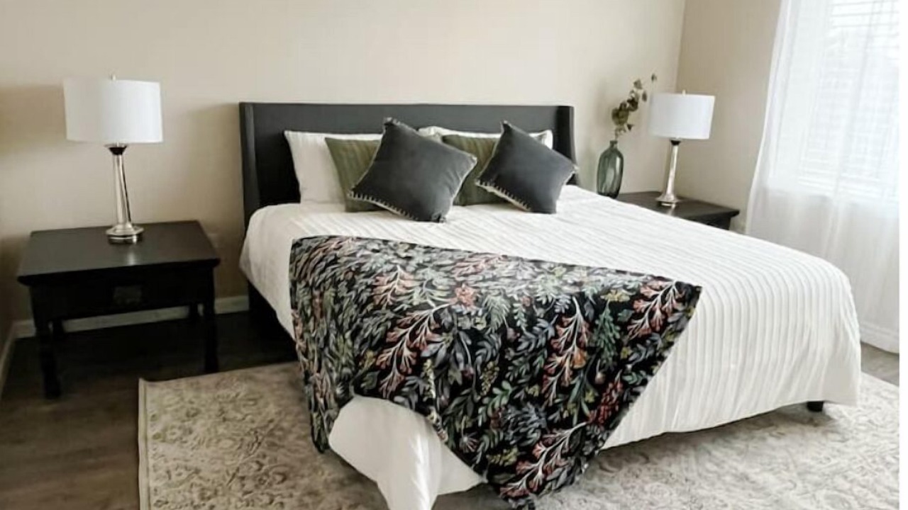 Photo of Bedroom in Aloha