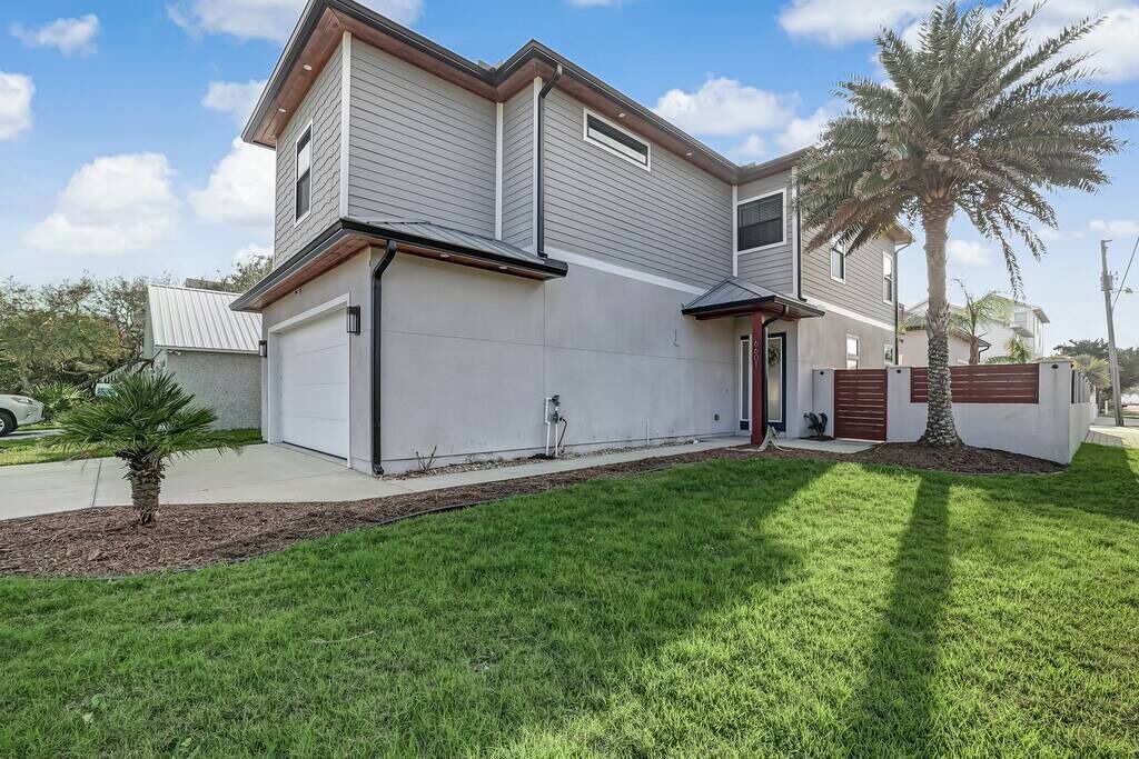 Photo of Outdoor in Butler Beach