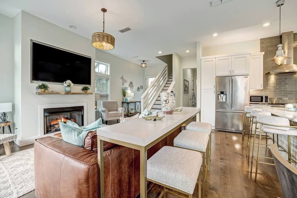 Photo of Livingroom in Butler Beach