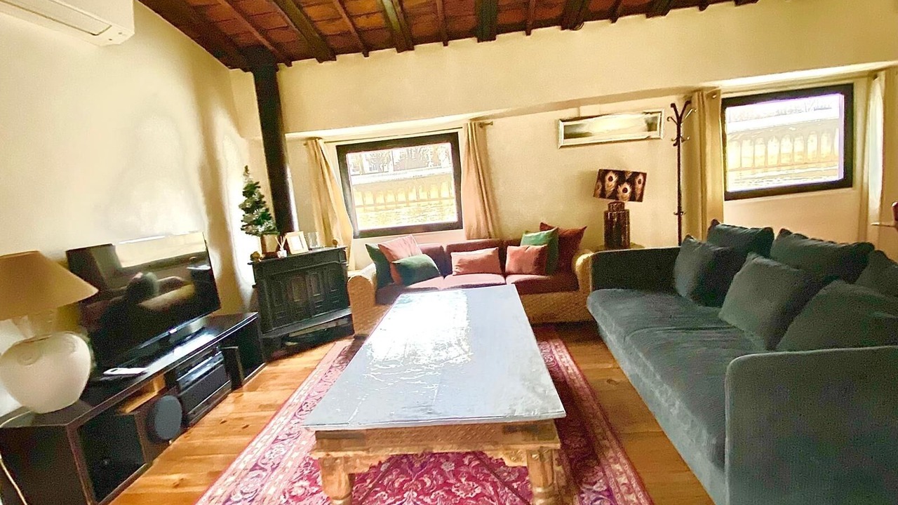 Photo of Livingroom in Puteaux