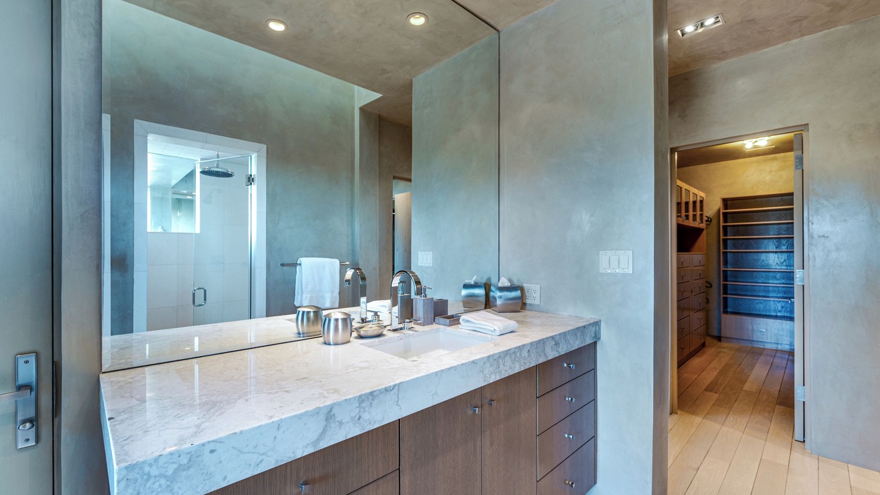 Photo of Bathroom in La Tierra