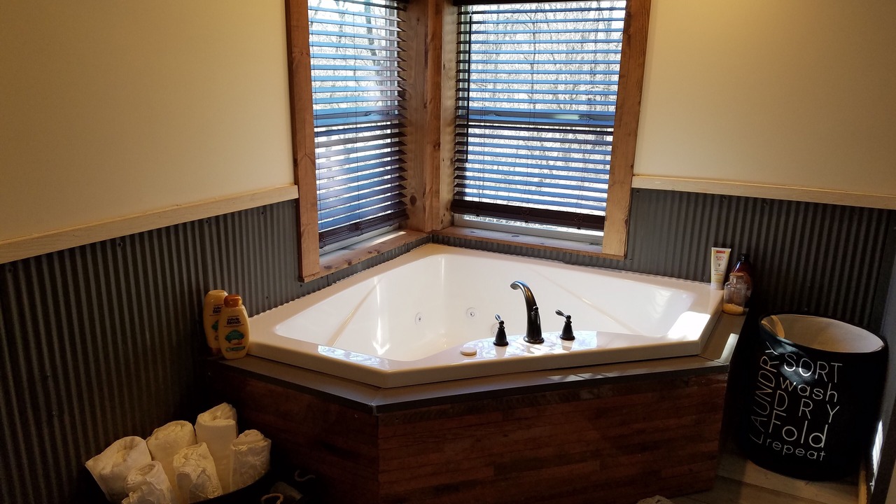 Photo of Bathroom in Elm