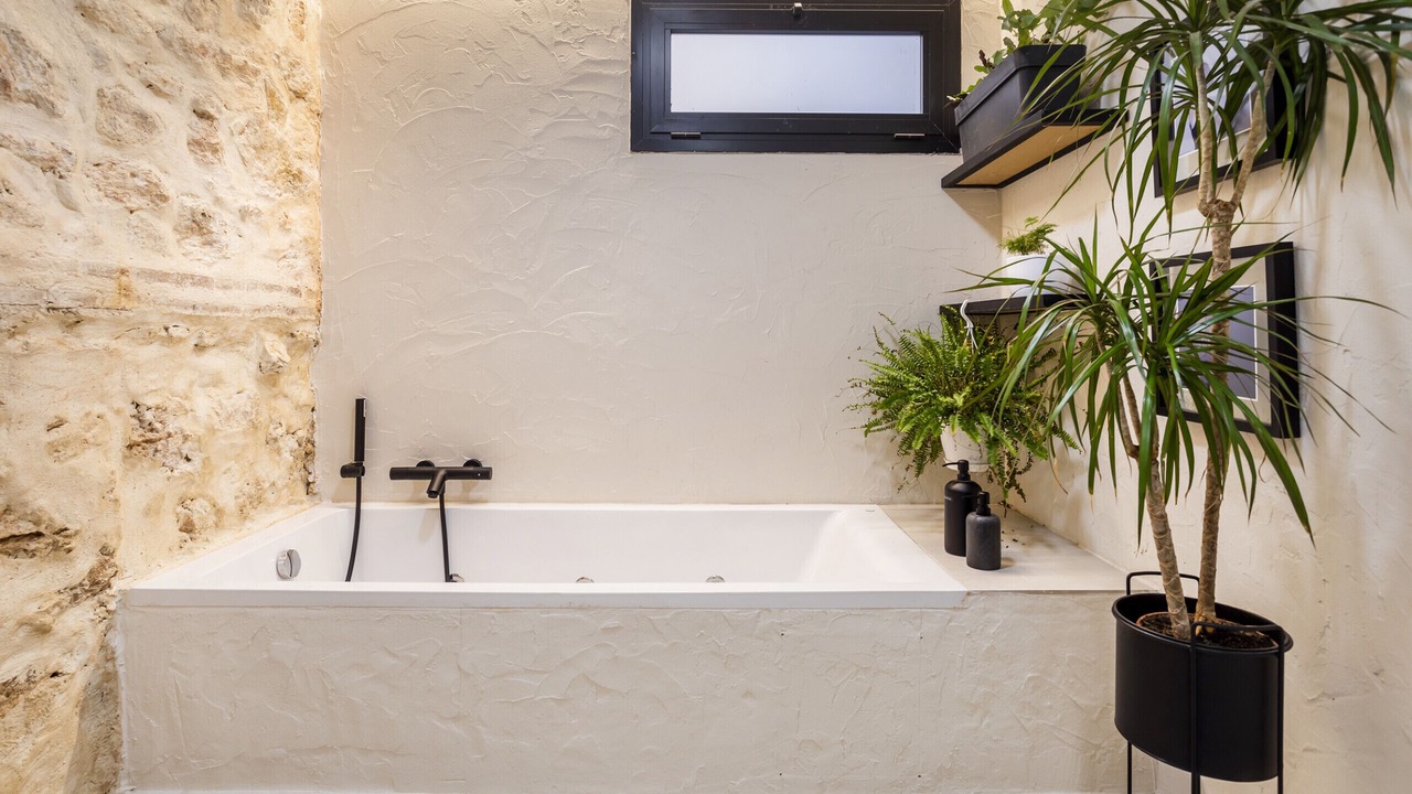 Photo of Bathroom in La Roqueta