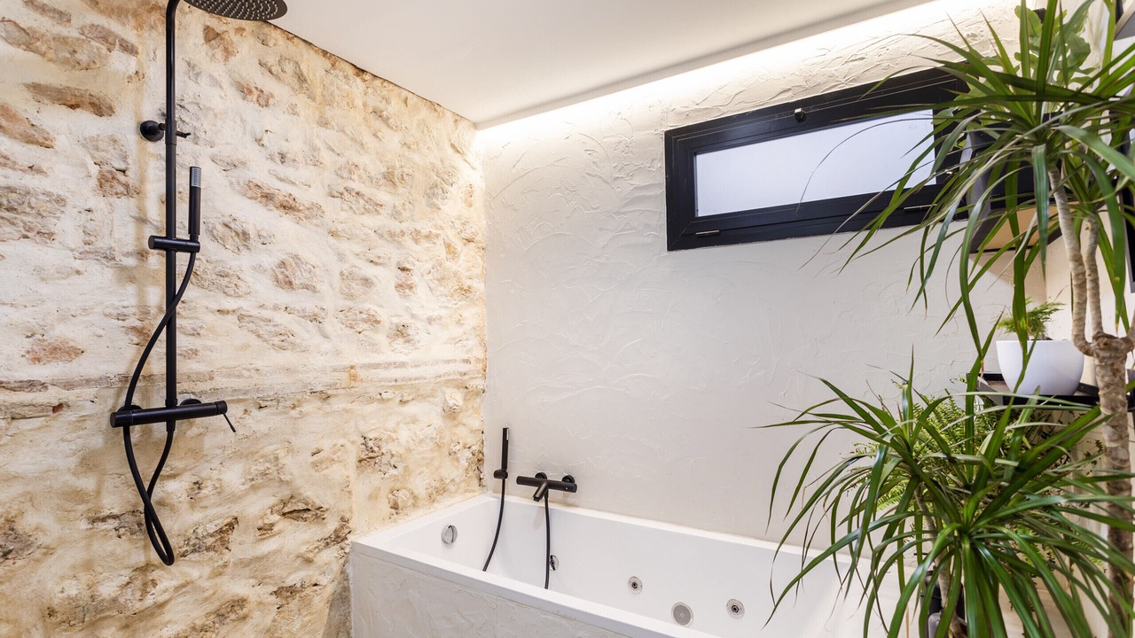 Photo of Bathroom in La Roqueta